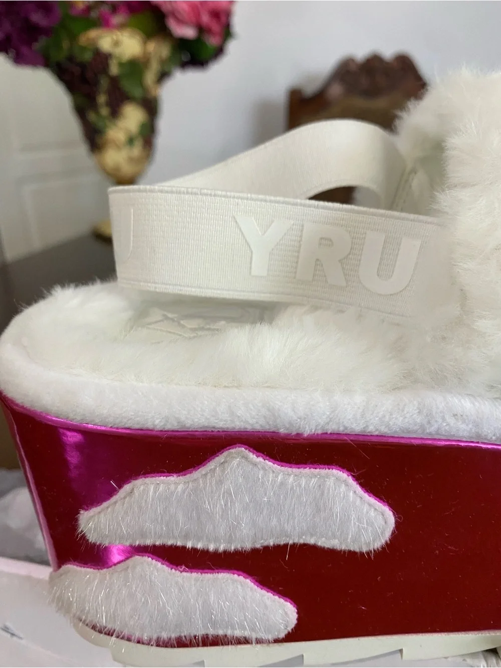 White Faux-Fur Platform Slide with Pink Metallic Cloud Accent
